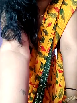 Snapshot of Haseena_Baby chatting on 10-26-25, 03:12 Haseena Baby online show from 10-26-25, 03:12