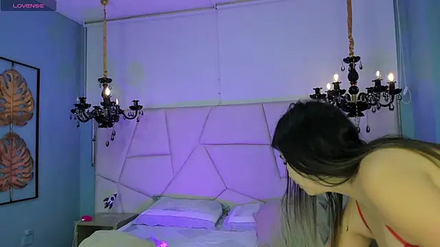 Aitana Hilton  online show from 09-18-25, 11:56