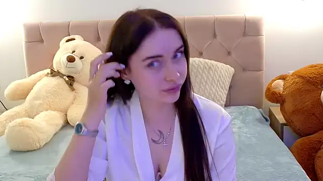 Lilliana Moon online show from 03-18-26, 10:07