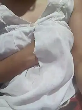 nikkibenza online show from 01-18-25, 07:58