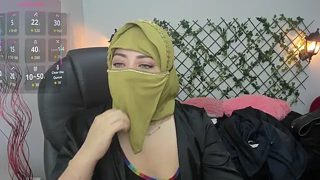 zahra Jalid online show from 10-27-25, 10:58