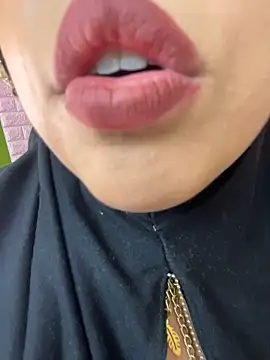 zahra Jalid online show from 12-14-25, 12:16