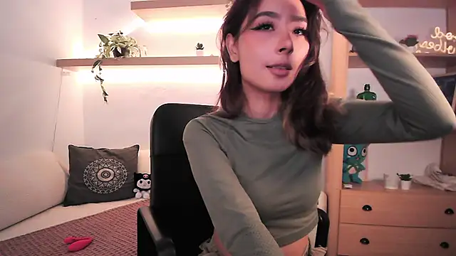 SabrinaSpell  online show from 03-26-26, 03:50