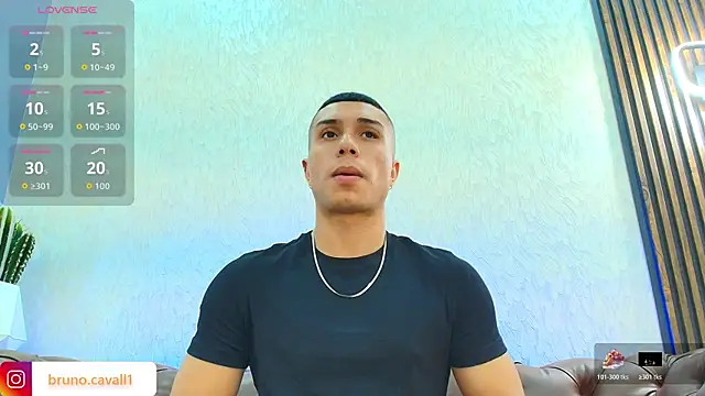 Snapshot of bruno_cavalli chatting on 06-16-26, 06:32 bruno cavalli online show from 06-16-26, 06:32