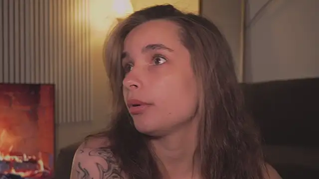 Snapshot of Bella_Alita chatting on 07-14-26, 05:23 Bella Alita online show from 07-14-26, 05:23