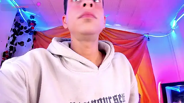 Ethan Boyy online show from 12-14-25, 07:18