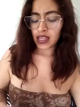 AnonymousGirl online show from 04-29-26, 07:53
