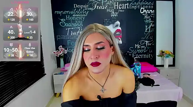 Snapshot of Georgina_Giio chatting on 01-19-25, 08:29 Georgina Giio online show from 01-19-25, 08:29