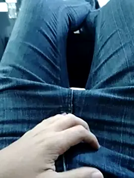 alejo5288 online show from 10-24-25, 06:26