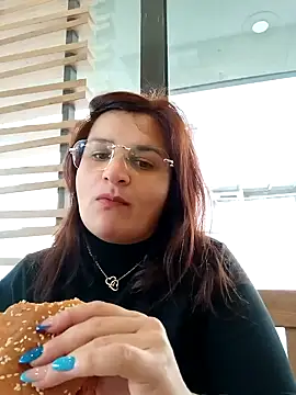 nelly88 xxx online show from 02-13-25, 12:32