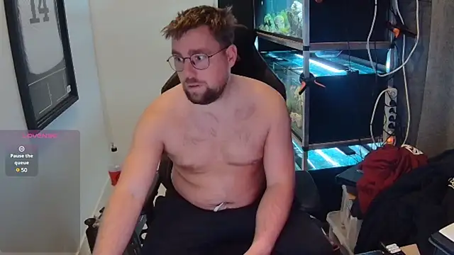 Snapshot of justinitt chatting on 02-03-25, 11:20 justinitt online show from 02-03-25, 11:20