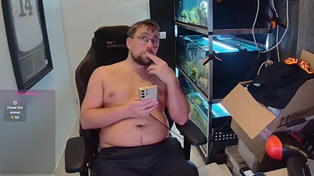 Snapshot of justinitt chatting on 02-03-25, 03:38 justinitt online show from 02-03-25, 03:38