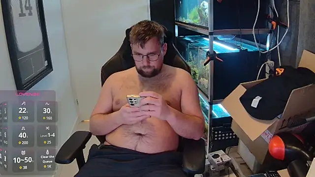 Snapshot of justinitt chatting on 02-03-25, 07:42 justinitt online show from 02-03-25, 07:42