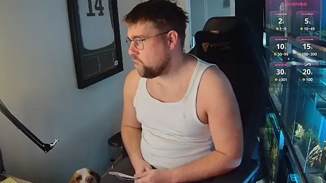 Snapshot of justinitt chatting on 02-20-25, 10:48 justinitt online show from 02-20-25, 10:48