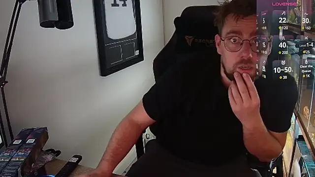 Snapshot of justinitt chatting on 03-02-25, 09:11 justinitt online show from 03-02-25, 09:11