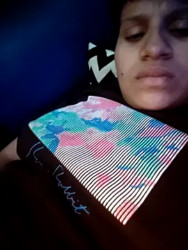 Mumbaigirl17 online show from 10-23-25, 07:56