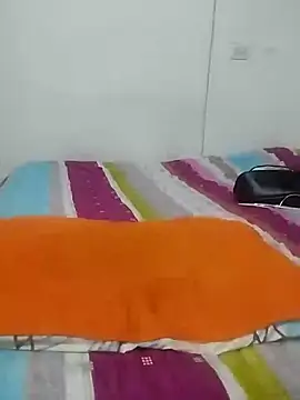 Snapshot of Sophy666 chatting on 03-11-25, 01:37 Sophy666 online show from 03-11-25, 01:37