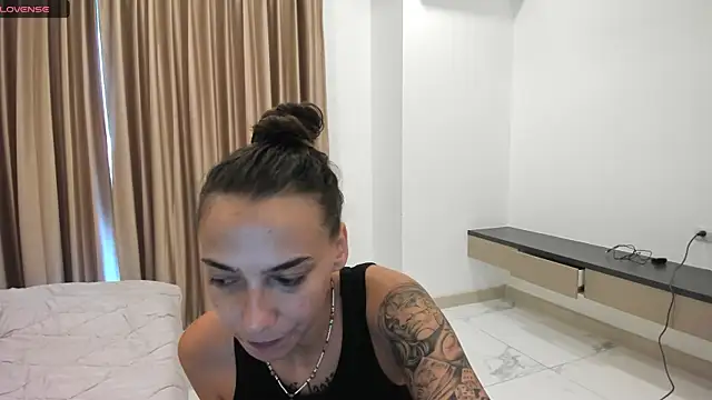 annabishop online show from 11-05-25, 12:21