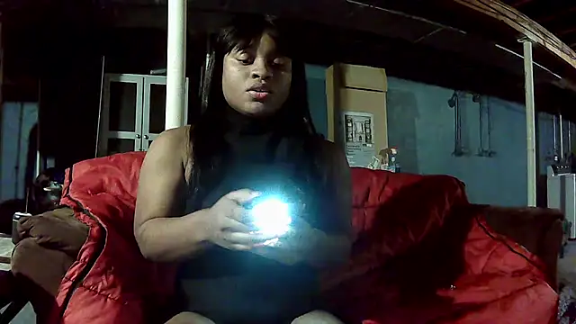 Snapshot of goddessvanessathebrat chatting on 01-21-25, 04:32 goddessvanessathebrat online show from 01-21-25, 04:32