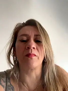 AtheneaRusell online show from 11-16-25, 05:07