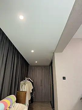 Snapshot of TOP_ping chatting on 11-30-25, 11:36 TOP ping online show from 11-30-25, 11:36