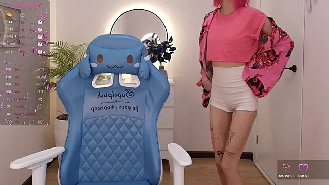 Snapshot of Kar1_na_ chatting on 01-21-25, 08:41 Kar1 na online show from 01-21-25, 08:41