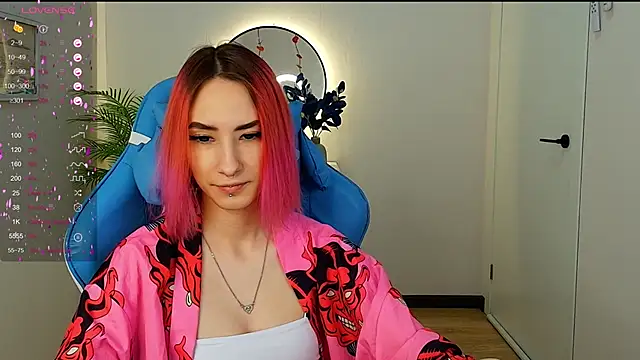 Snapshot of Kar1_na_ chatting on 02-05-25, 08:21 Kar1 na online show from 02-05-25, 08:21