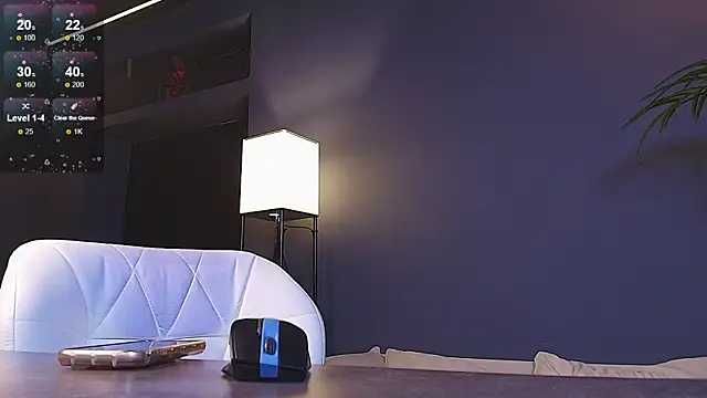 Snapshot of Kar1_na_ chatting on 10-04-25, 02:42 Kar1 na online show from 10-04-25, 02:42