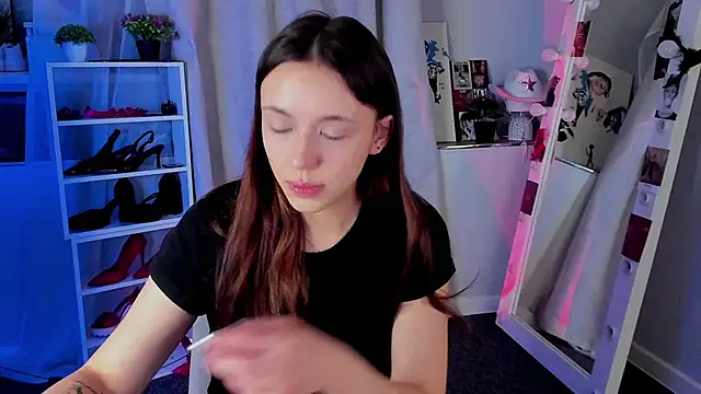 Sahara Shields online show from 12-04-25, 07:50