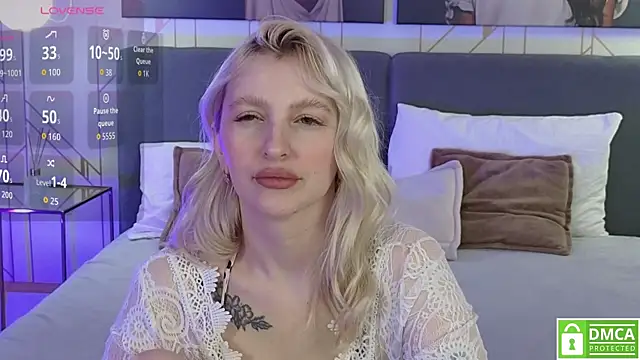 Eva  Summer online show from 11-23-25, 04:12