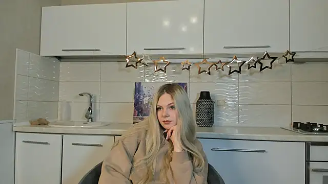 Snapshot of SynnoveEyre chatting on 02-10-25, 02:48 SynnoveEyre online show from 02-10-25, 02:48