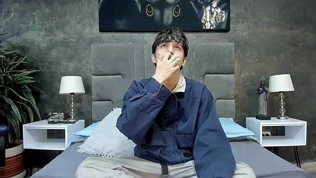 bruce hans online show from 10-19-25, 11:44