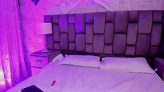 Snapshot of MattThompsonn chatting on 03-04-26, 06:08 MattThompsonn online show from 03-04-26, 06:08