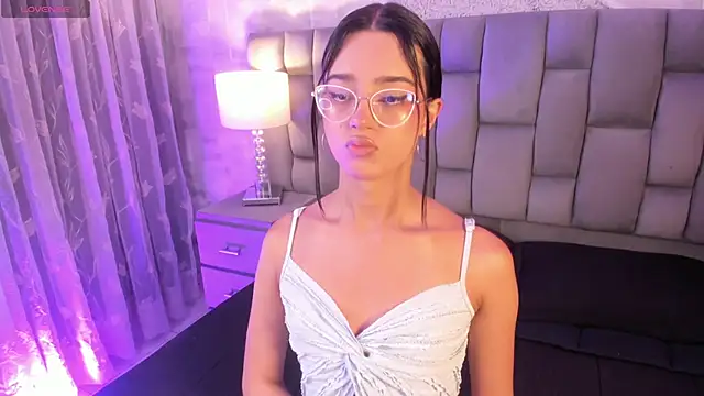 Snapshot of MattThompsonn chatting on 04-11-26, 12:31 MattThompsonn online show from 04-11-26, 12:31