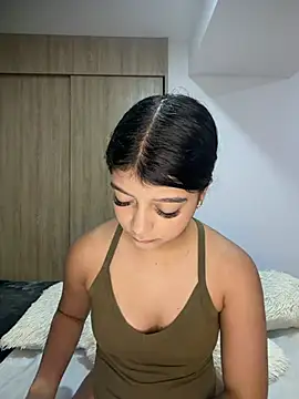 Snapshot of IslaBlaze chatting on 07-11-26, 01:25 IslaBlaze online show from 07-11-26, 01:25