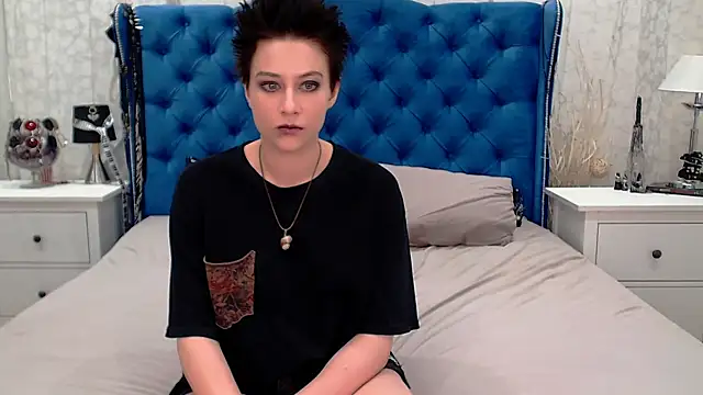 Snapshot of via_mayer_ chatting on 06-23-26, 02:26 via mayer online show from 06-23-26, 02:26