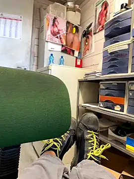 Snapshot of sempreilmio2 chatting on 09-23-25, 10:40 sempreilmio2 online show from 09-23-25, 10:40