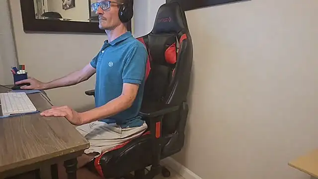 AcceptableForecast56 online show from 04-27-26, 07:28