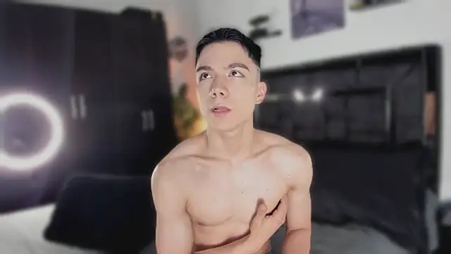 alanblack1 online show from 04-17-26, 02:20