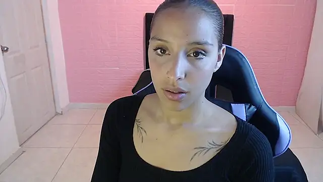 Snapshot of DULCE1609 chatting on 02-23-26, 08:06 DULCE1609 online show from 02-23-26, 08:06