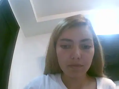 VittoriaTaylor online show from 02-26-26, 04:50