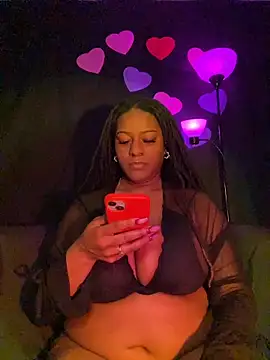 Snapshot of xoxoHotCoCo chatting on 02-26-26, 12:37 xoxoHotCoCo online show from 02-26-26, 12:37