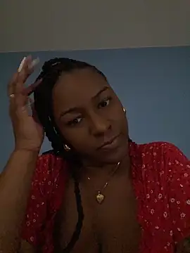 Snapshot of xoxoHotCoCo chatting on 05-11-26, 09:12 xoxoHotCoCo online show from 05-11-26, 09:12