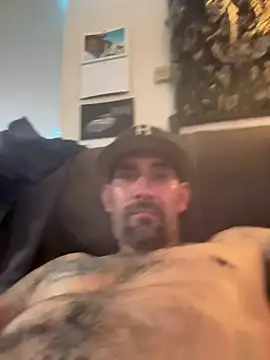 hornycouple818 online show from 02-07-25, 06:03