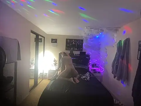 hornycouple818 online show from 03-15-26, 07:58