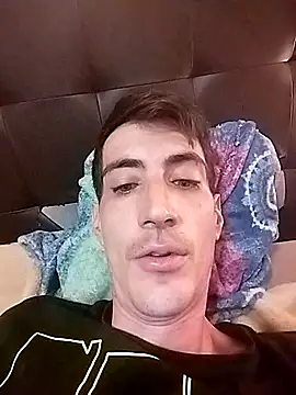 Snapshot of moutt99 chatting on 09-14-25, 06:23 moutt99 online show from 09-14-25, 06:23