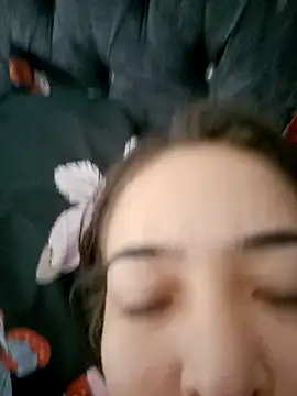 Snapshot of SERAFINA_ chatting on 01-19-26, 04:22 SERAFINA online show from 01-19-26, 04:22