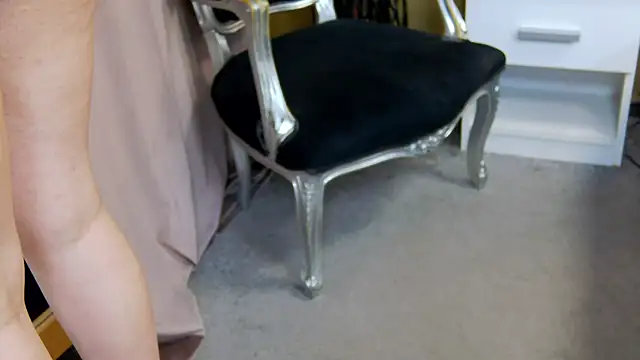 Snapshot of Annabellerise chatting on 02-20-25, 06:13 Annabellerise online show from 02-20-25, 06:13