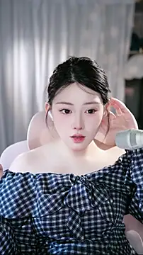 Snapshot of Dou-Dou-er chatting on 03-22-26, 01:20 Dou-Dou-er online show from 03-22-26, 01:20