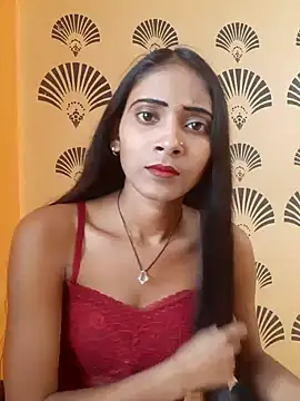 Snapshot of Divya-2007 chatting on 02-17-25, 06:53 Divya-2007 online show from 02-17-25, 06:53